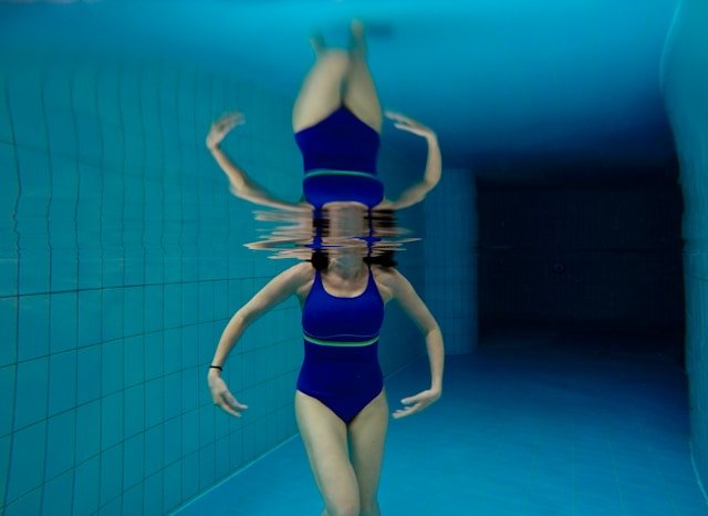 Synchronized Swimming